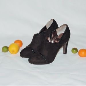 Black sueded leather Elie Tahari ankle boots